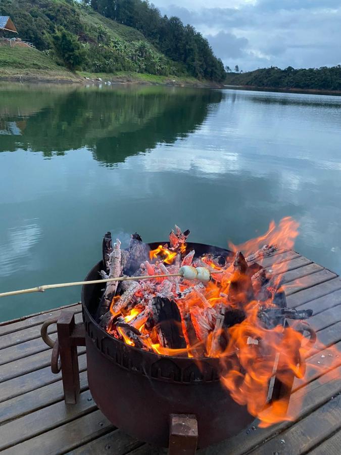 Celeste Glamping Guatape Hotel ภายนอก รูปภาพ